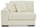 Lindyn Sectional - 5th Ave Furniture