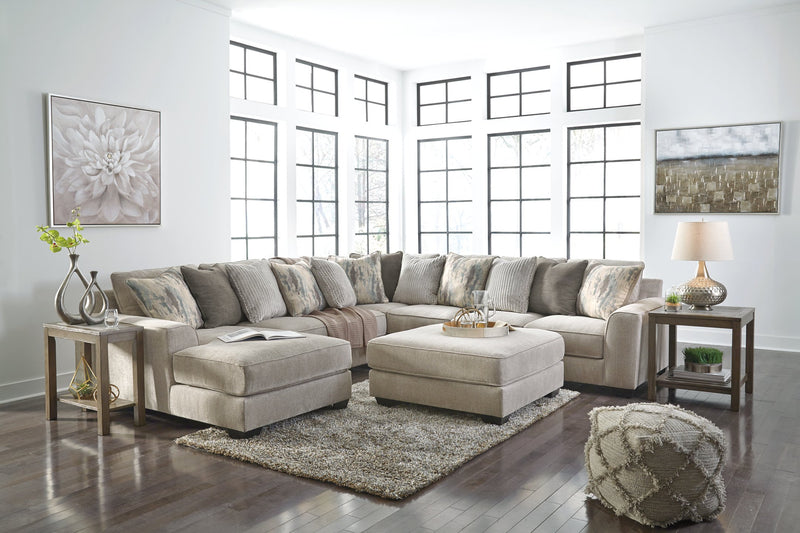 Ardsley Sectional with Chaise