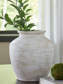 Meadie Vase - 5th Ave Furniture