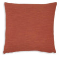 Thaneville Pillow