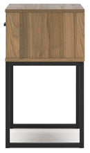 Deanlow Nightstand - 5th Ave Furniture