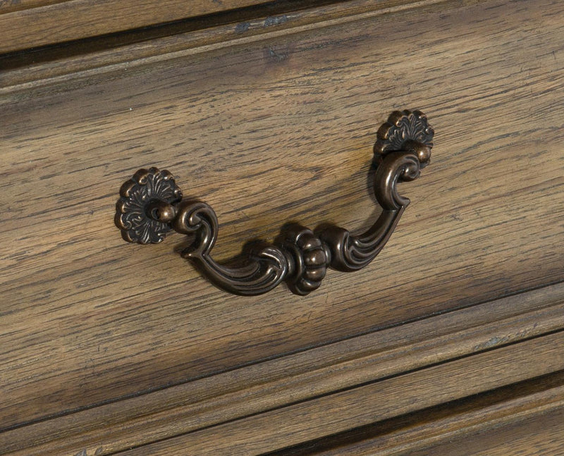 Rachelle 8 Drawer Dresser in Weathered Pecan 1693-5