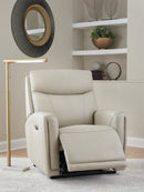 Pincara Power AutoGlide Recliner - 5th Ave Furniture
