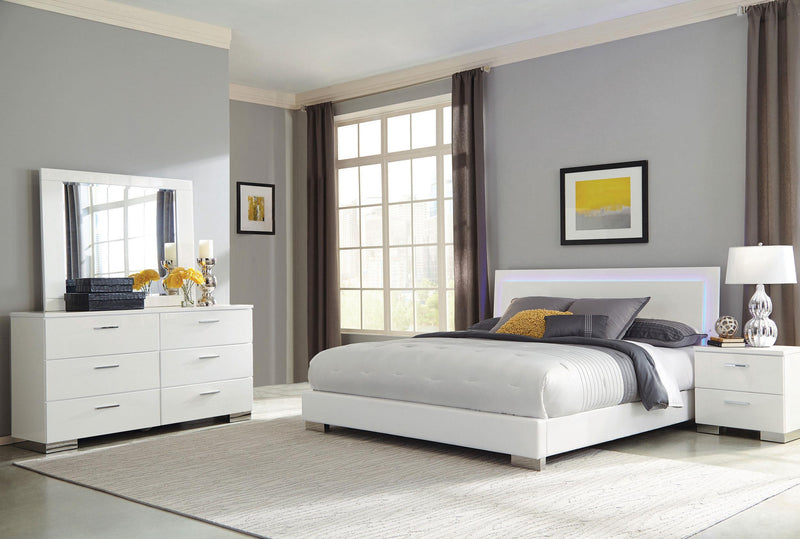 Felicity 4-piece Eastern King Bedroom Set with LED Headboard Glossy White - 5th Ave Furniture
