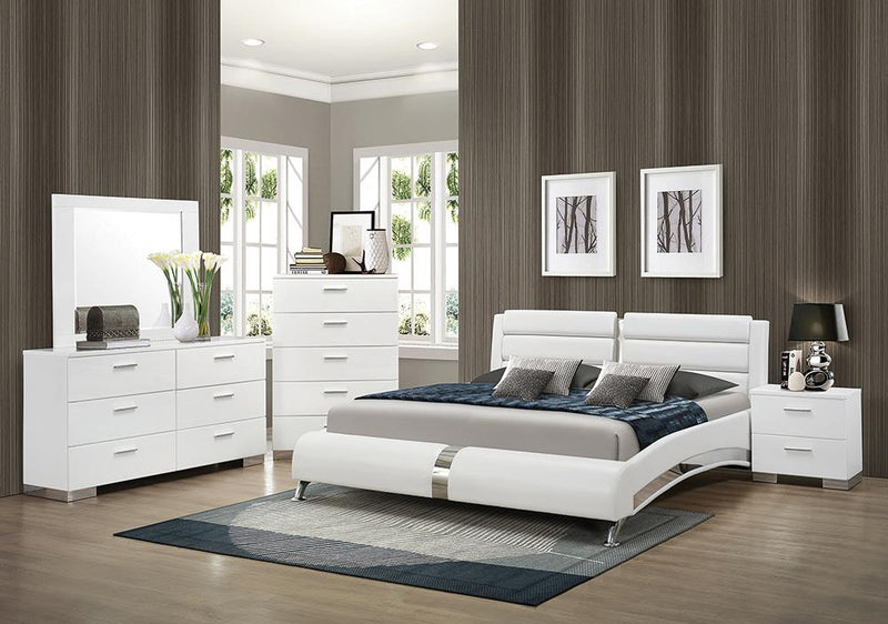Jeremaine 5-piece Queen Bedroom Set Glossy White - 5th Ave Furniture